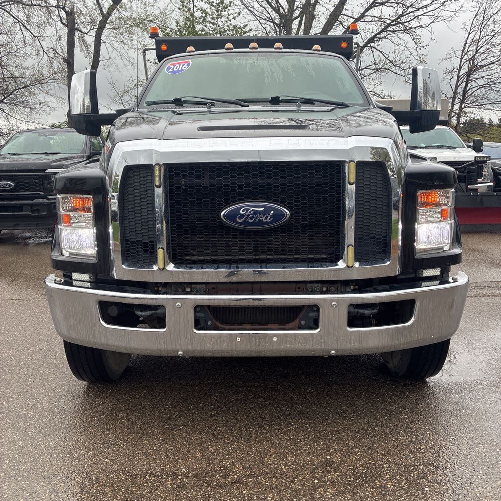 2016 Ford F-750 Diesel