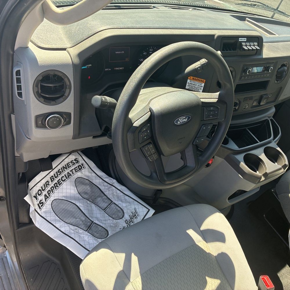 2025 Ford Commercial Vans E450