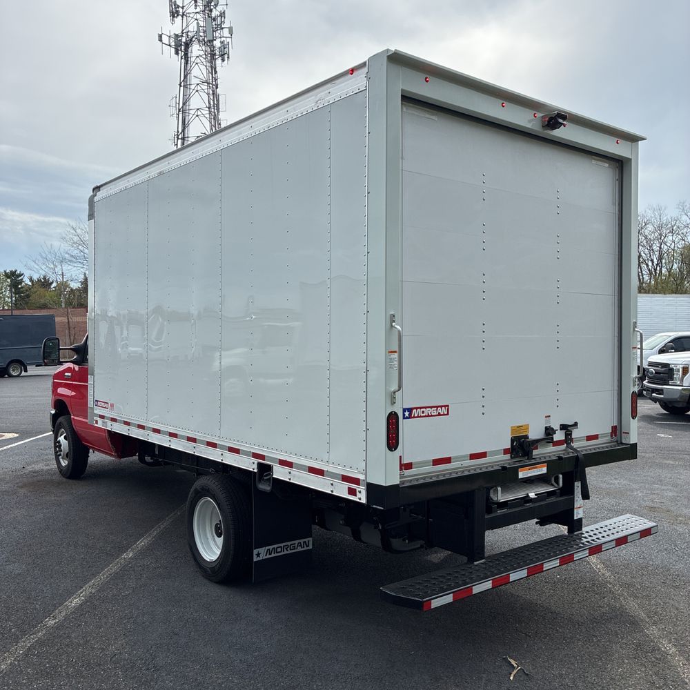2026 Ford E-450