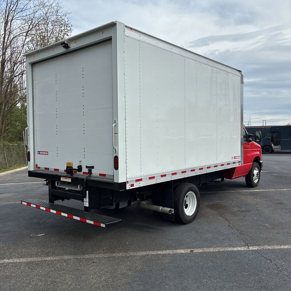 2026 Ford E-450