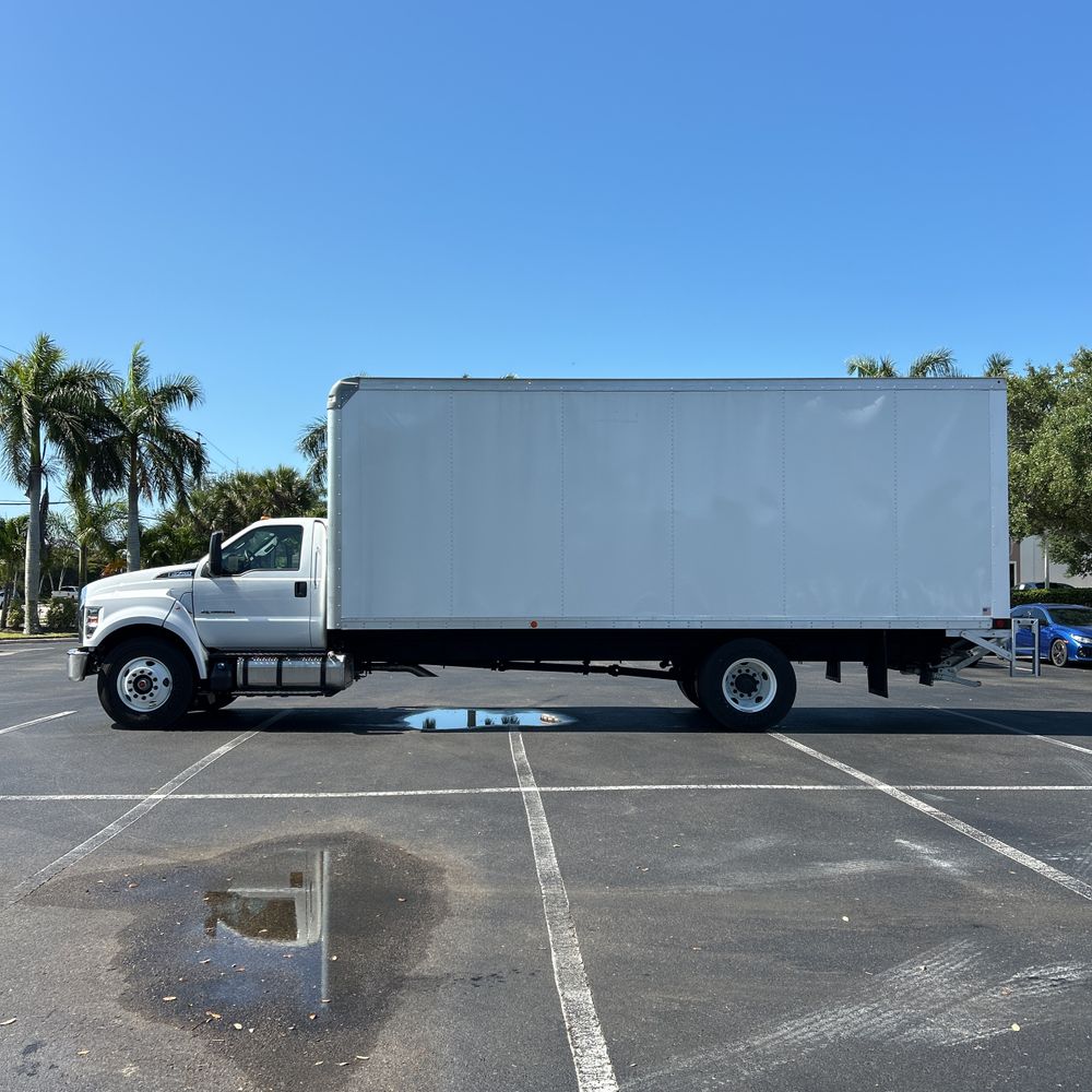 2025 Ford F750