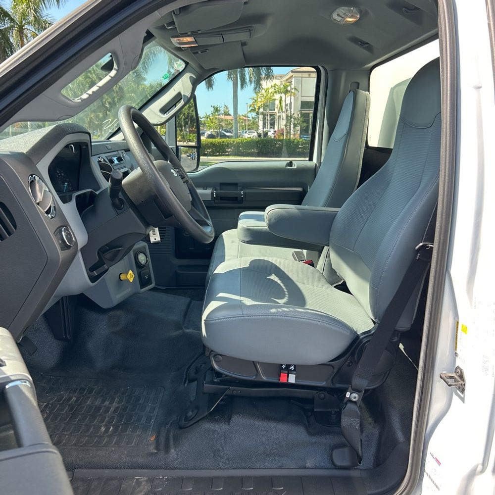 2025 Ford F750