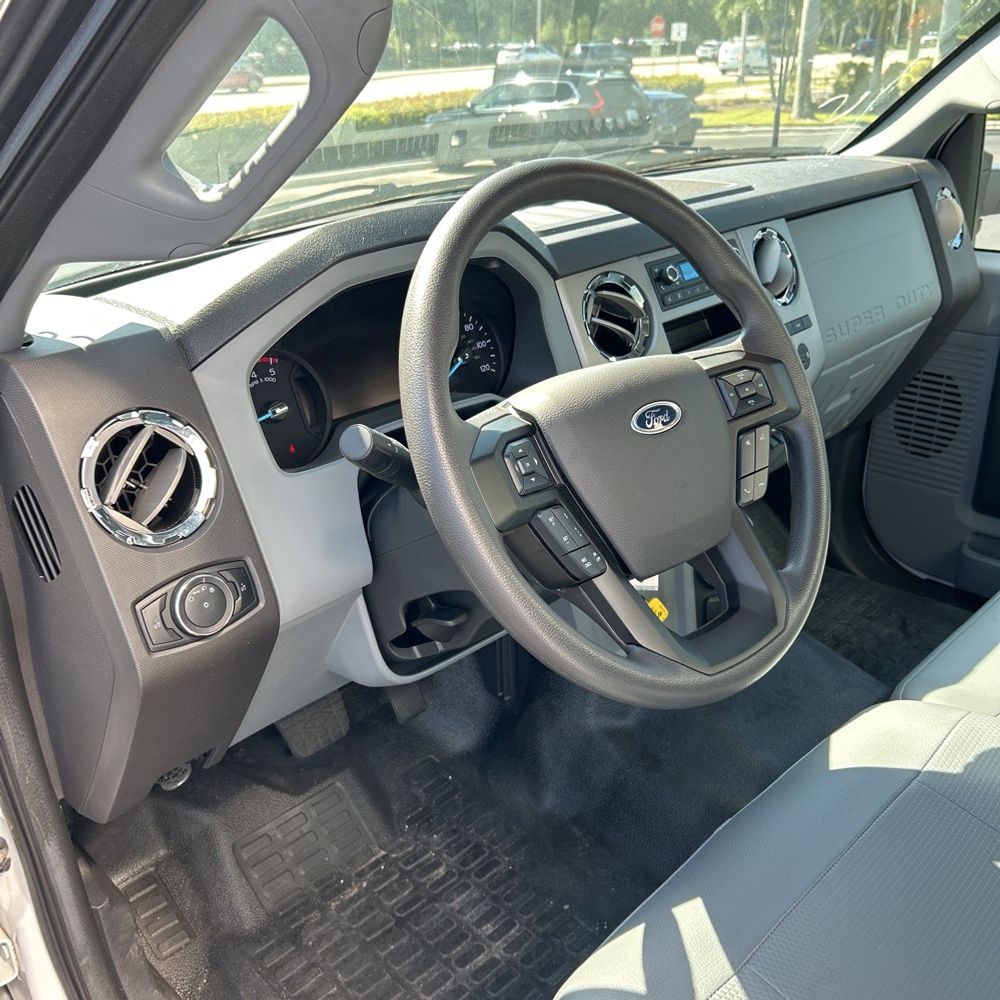 2025 Ford F750
