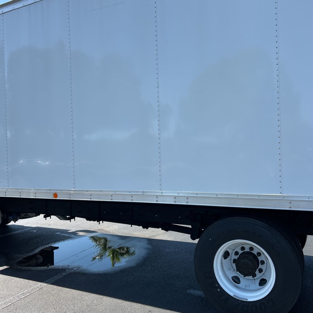 2025 Ford F750