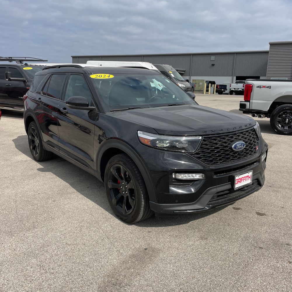 2024 Ford Explorer ST