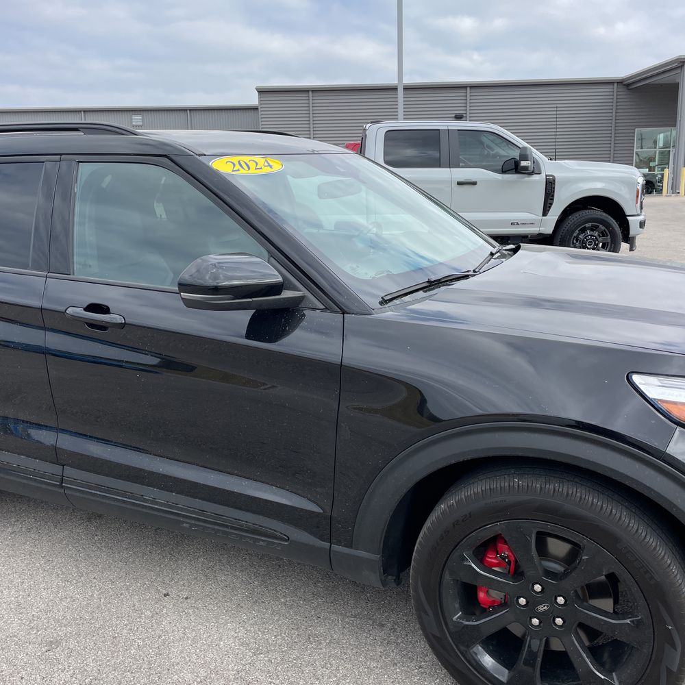 2024 Ford Explorer ST