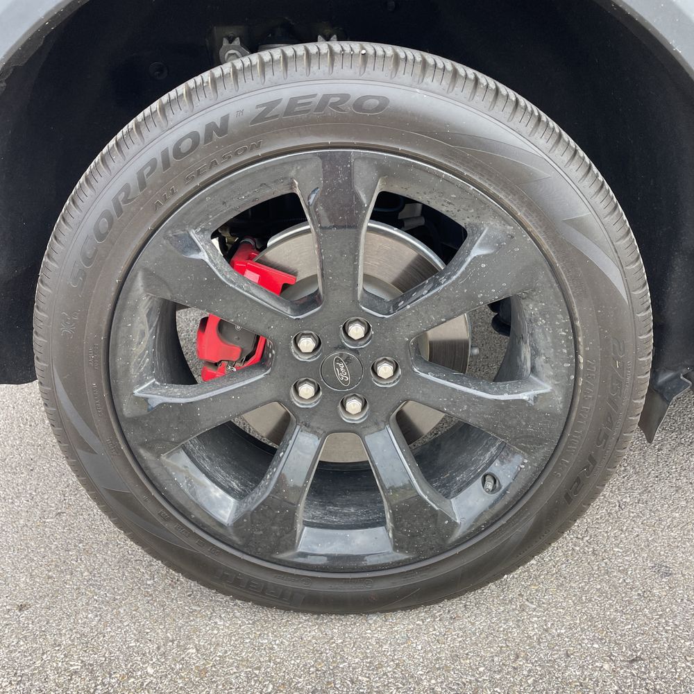 2024 Ford Explorer ST