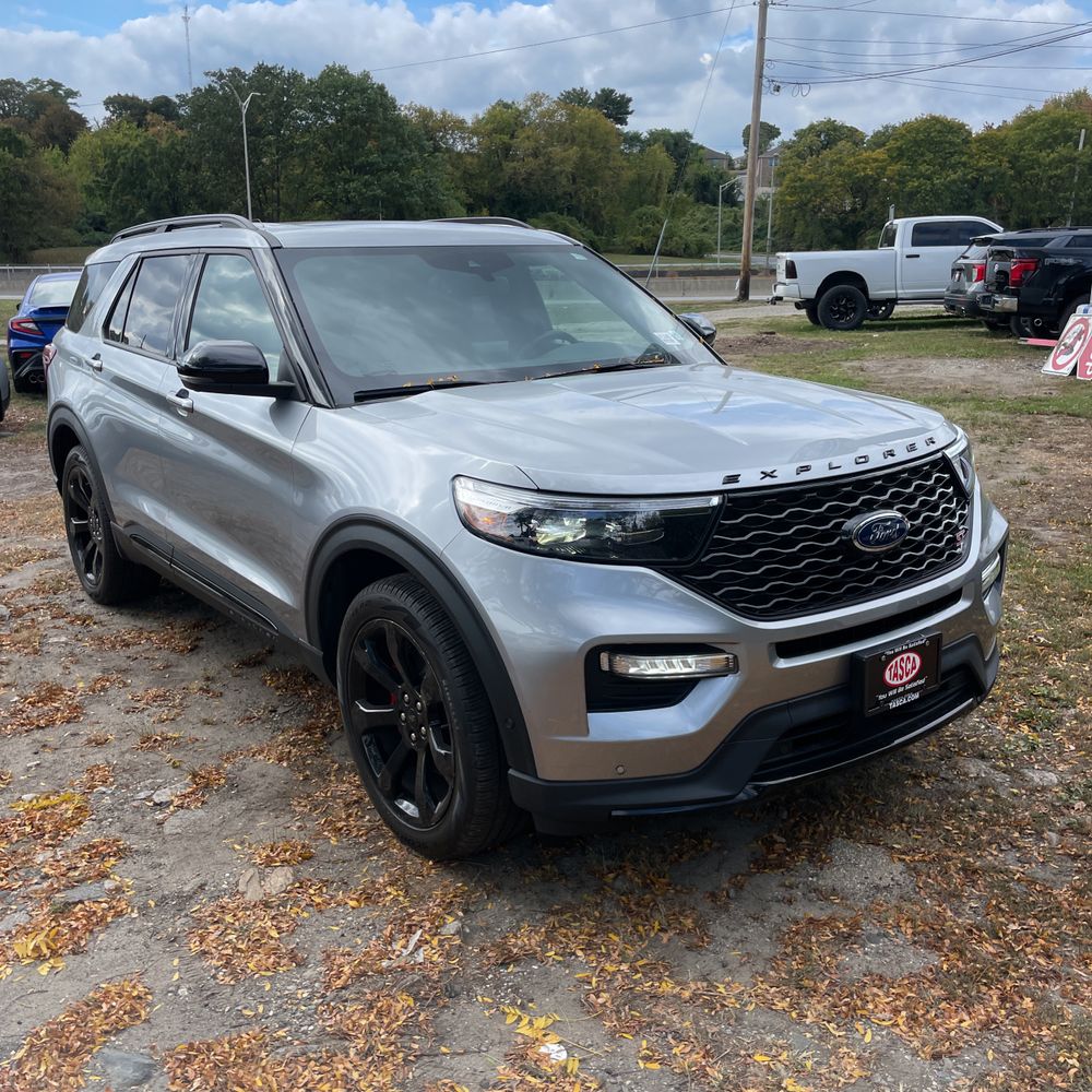 2022 Ford Explorer ST