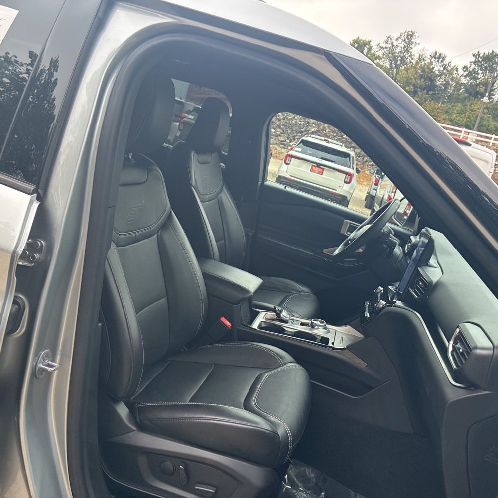 2024 Ford Explorer ST