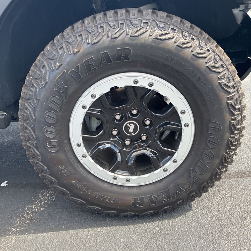 2024 Ford Bronco Black Diamond