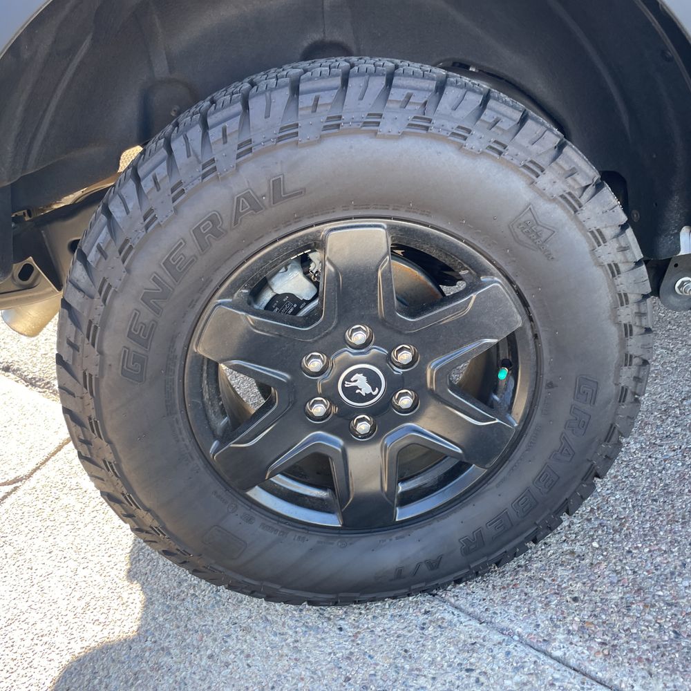 2024 Ford Bronco Black Diamond