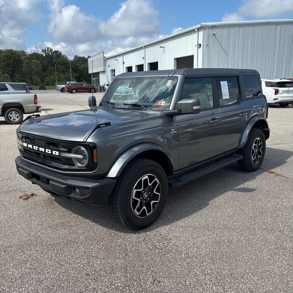 2023 Ford Bronco Outer Banks