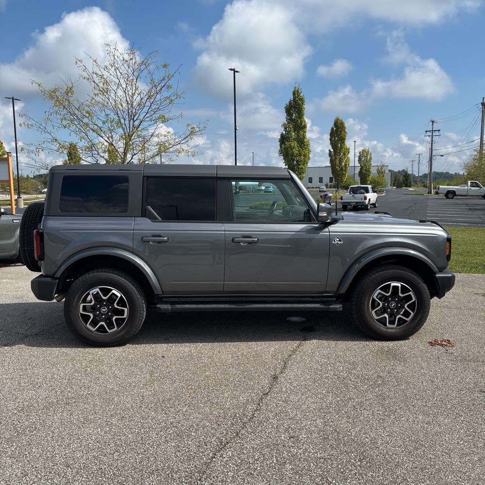 2023 Ford Bronco Outer Banks
