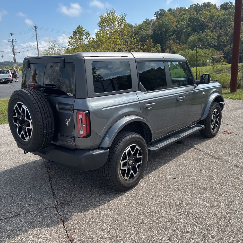 2023 Ford Bronco Outer Banks