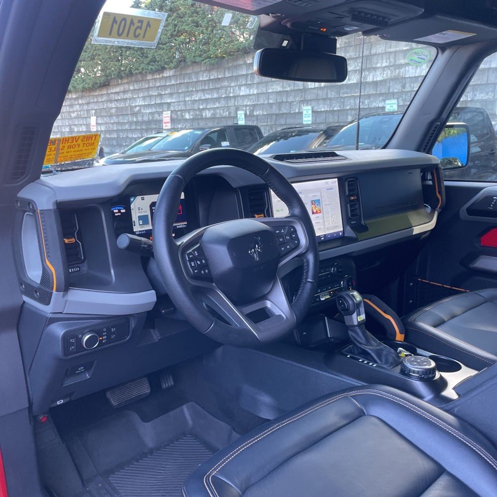 2022 Ford Bronco Badlands Advanced