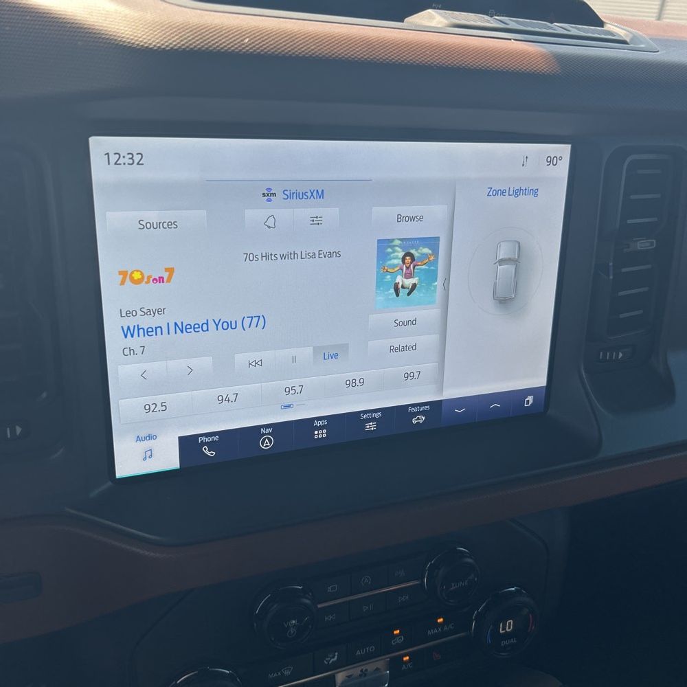 2024 Ford Bronco Outer Banks