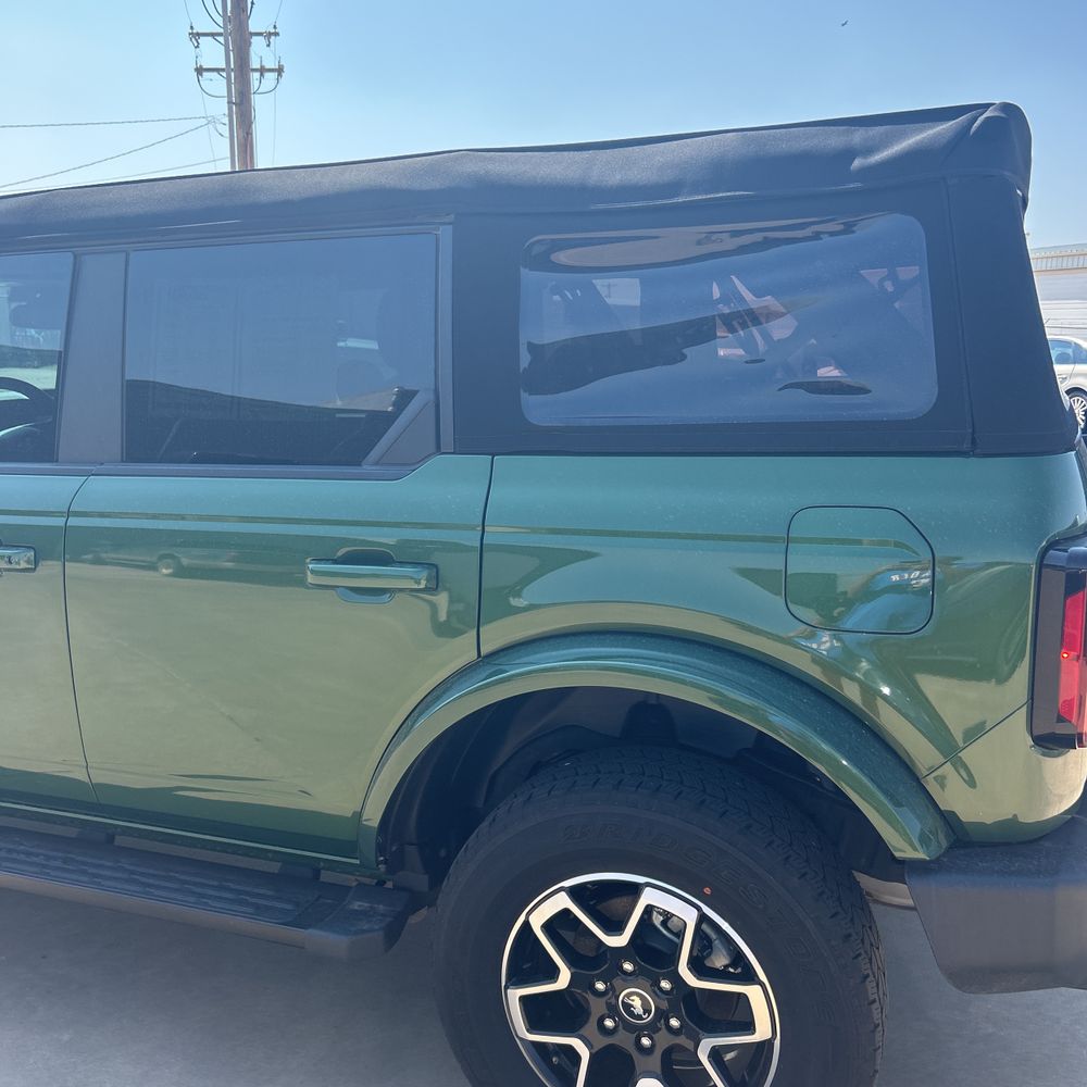 2024 Ford Bronco Outer Banks