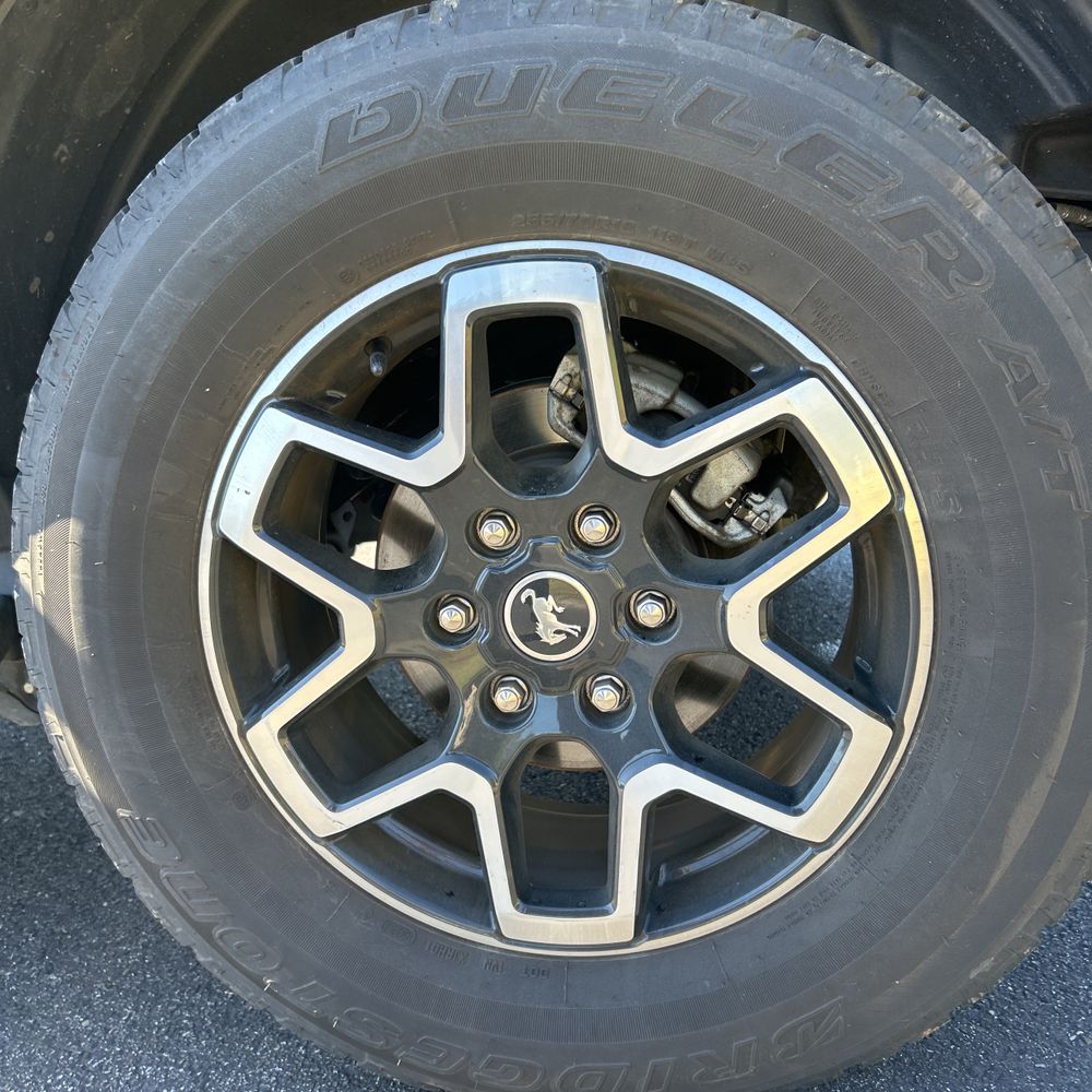 2024 Ford Bronco Outer Banks