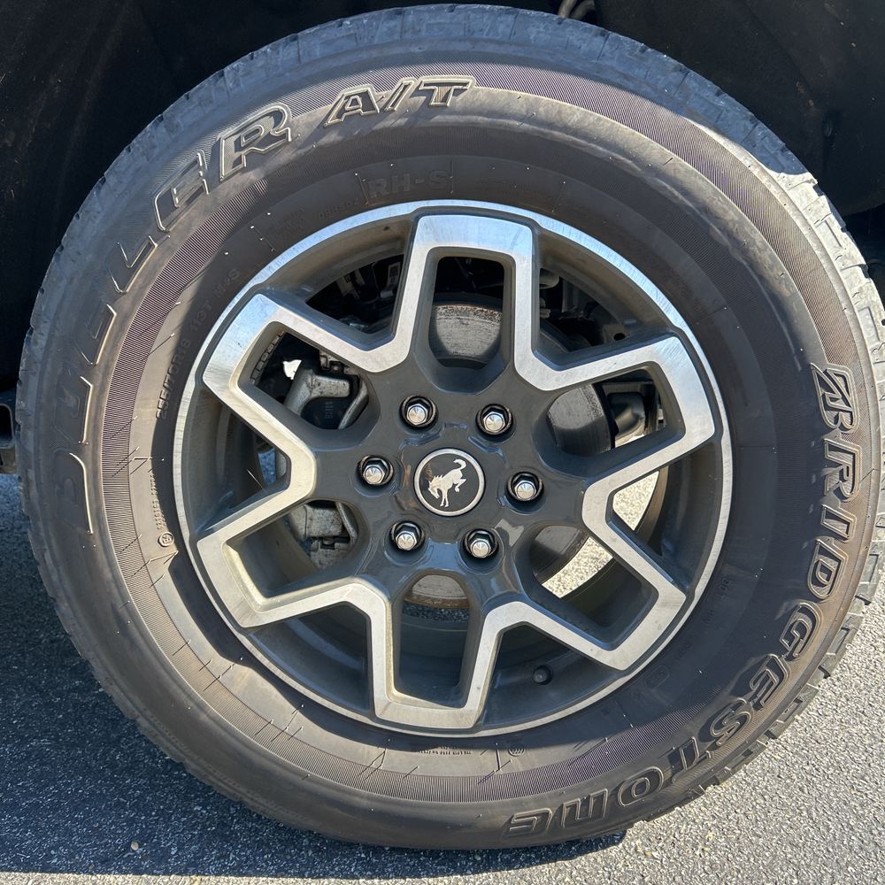 2024 Ford Bronco Outer Banks