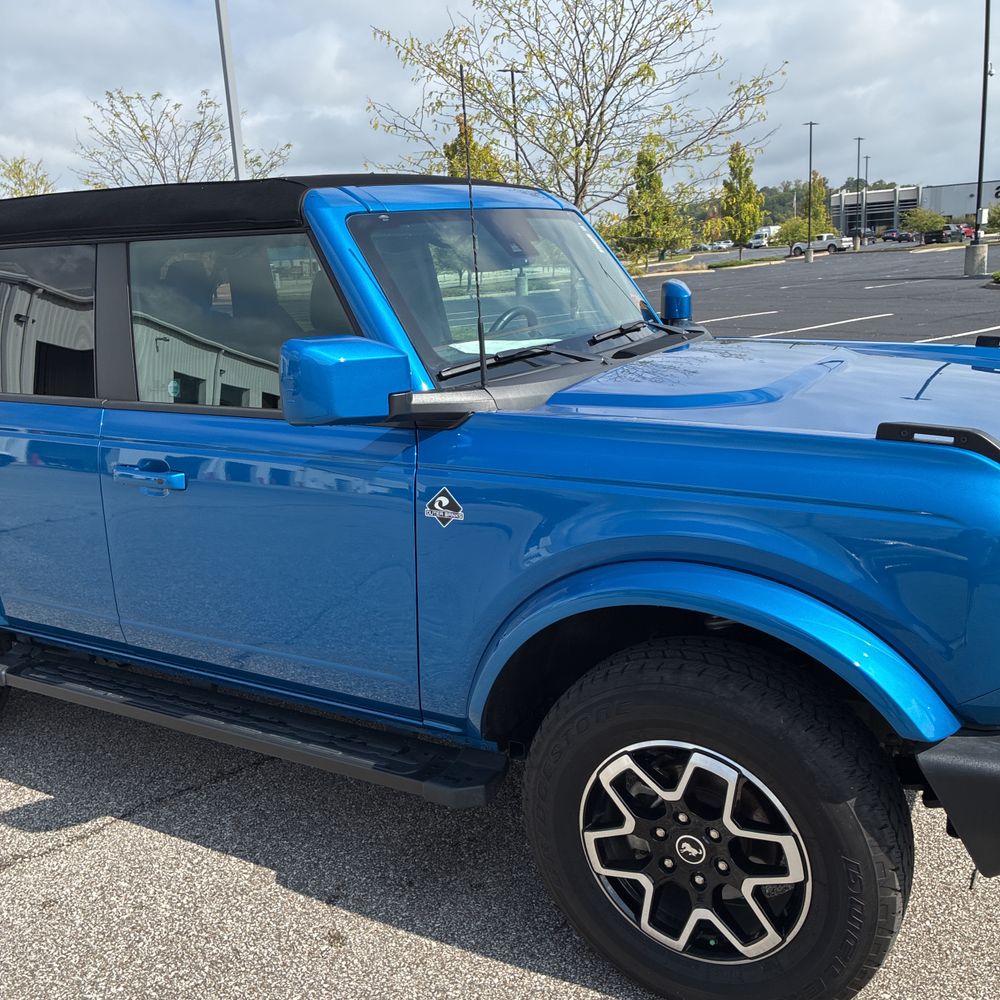 2024 Ford Bronco Outer Banks