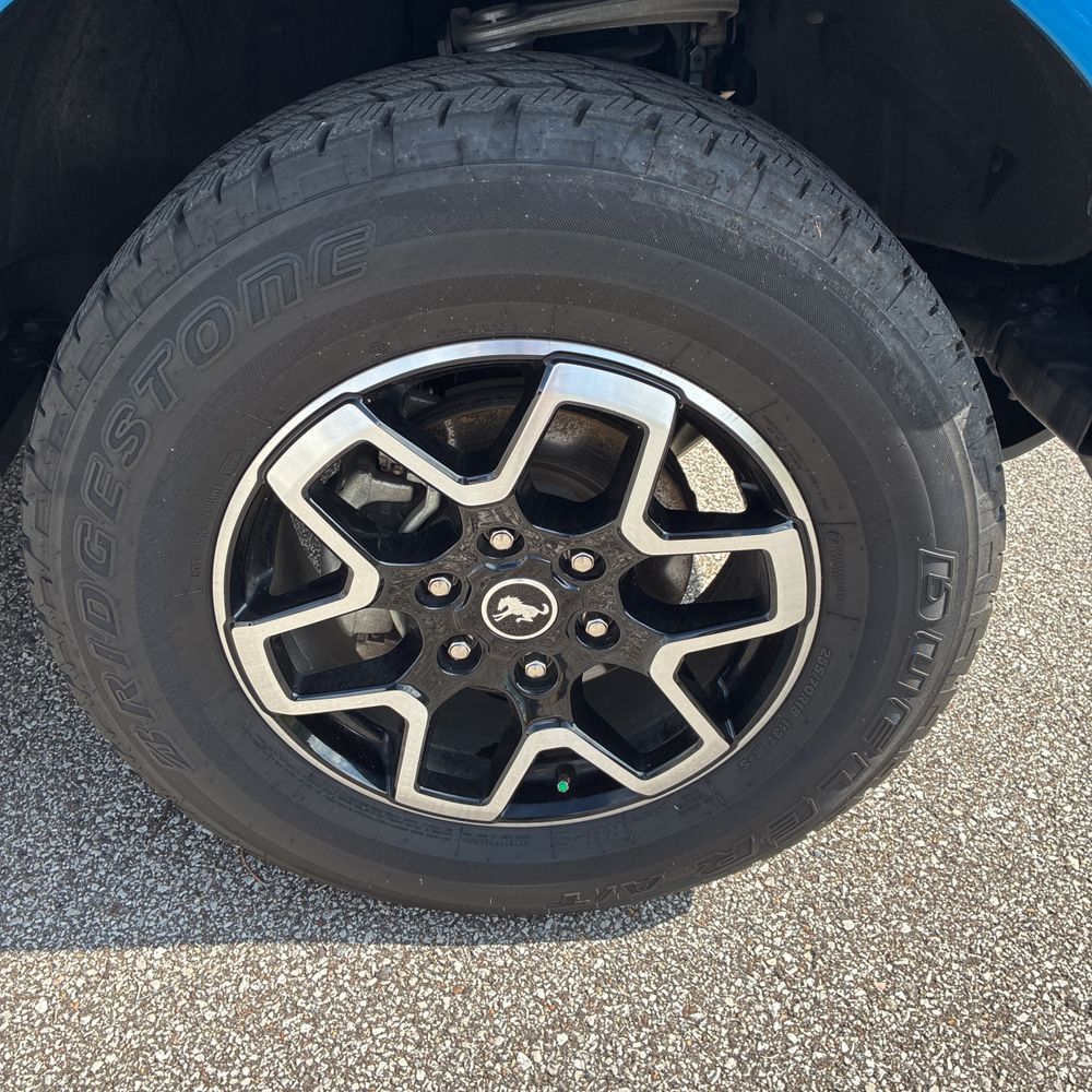 2024 Ford Bronco Outer Banks