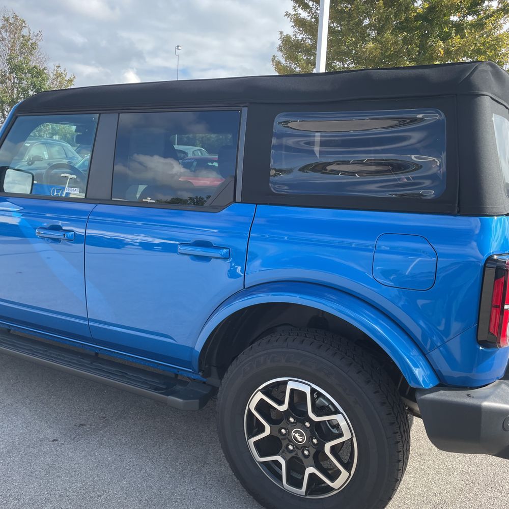 2024 Ford Bronco Outer Banks