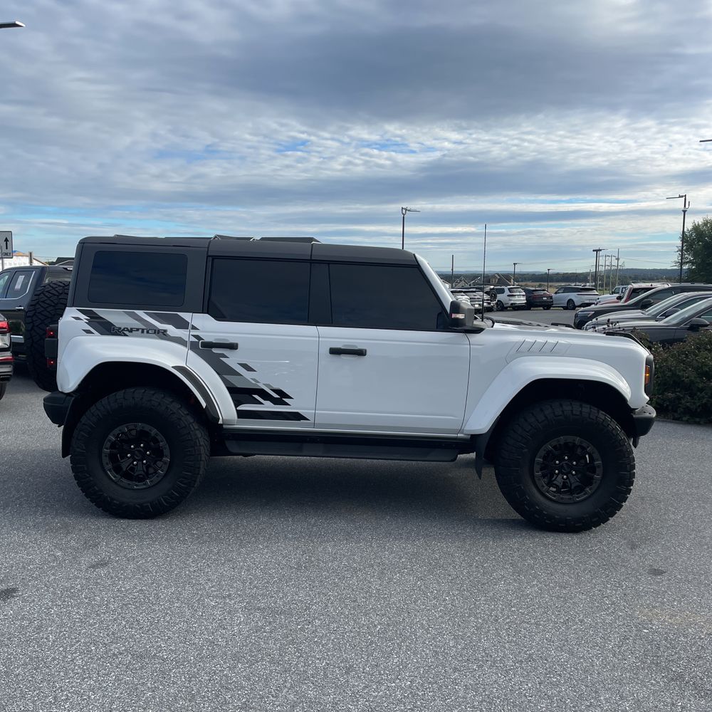 2024 Ford Bronco Raptor