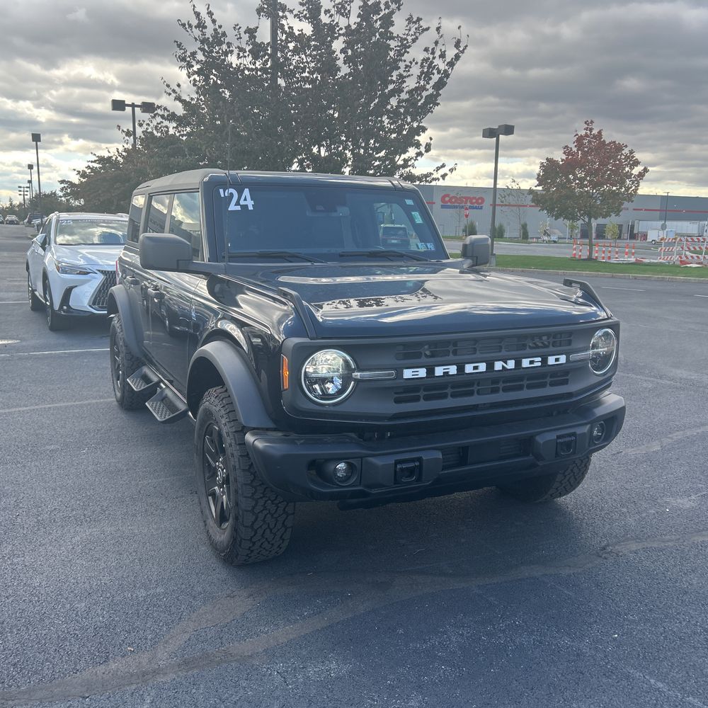 2024 Ford Bronco Black Diamond