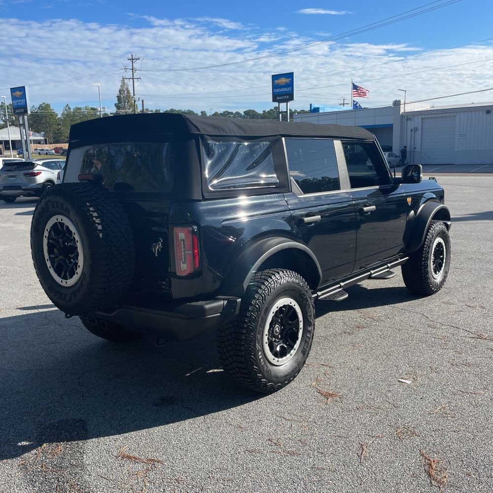2022 Ford Bronco Badlands Advanced