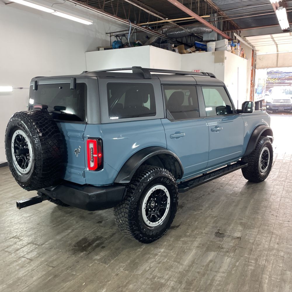 2023 Ford Bronco Outer Banks Advanced