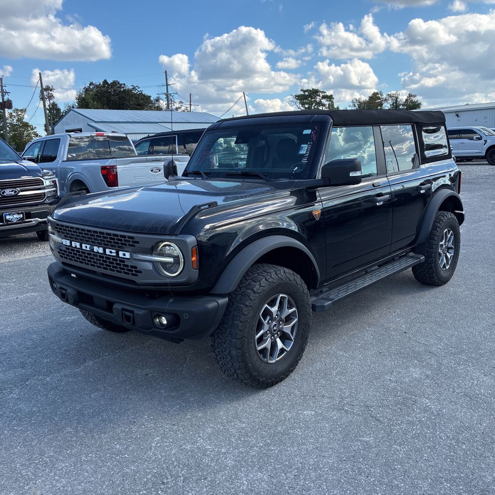 2023 Ford Bronco Badlands Advanced