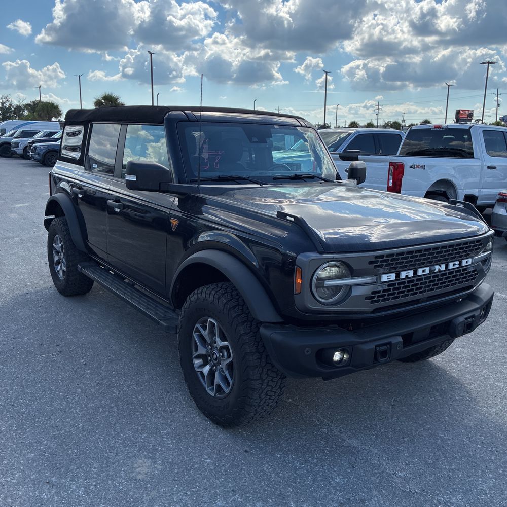 2023 Ford Bronco Badlands Advanced