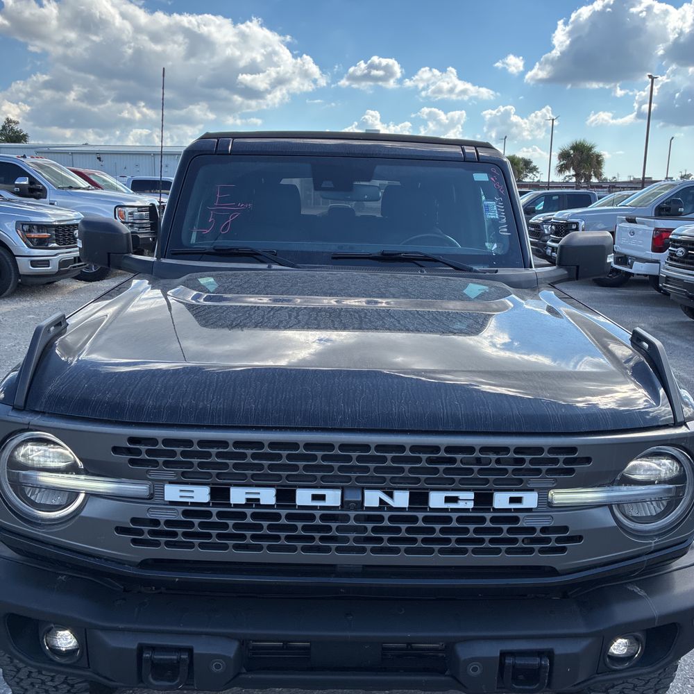 2023 Ford Bronco Badlands Advanced