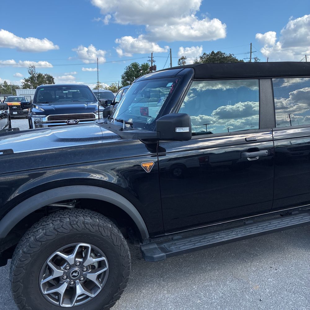 2023 Ford Bronco Badlands Advanced