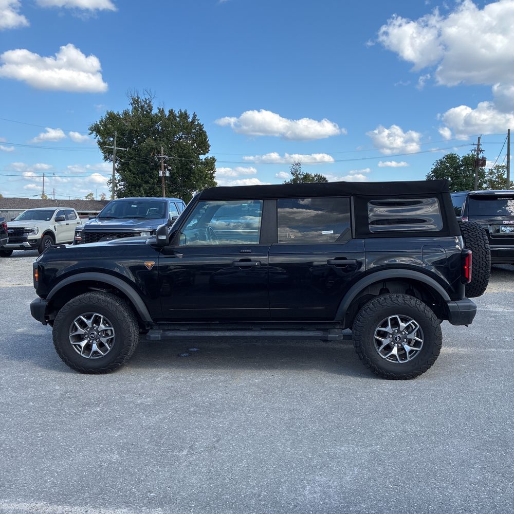 2023 Ford Bronco Badlands Advanced