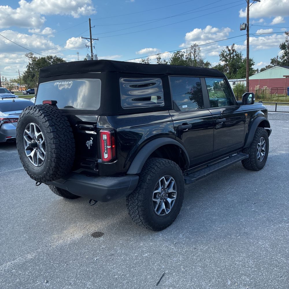 2023 Ford Bronco Badlands Advanced