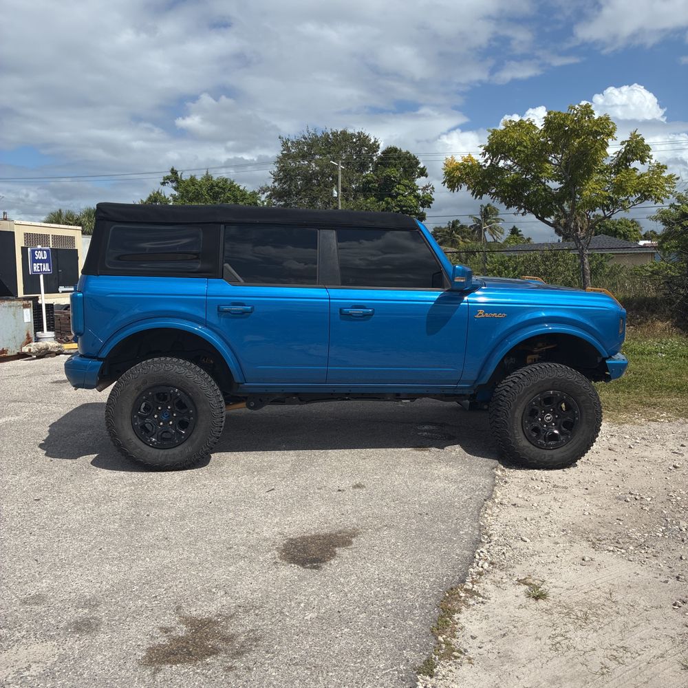 2022 Ford Bronco Badlands Advanced
