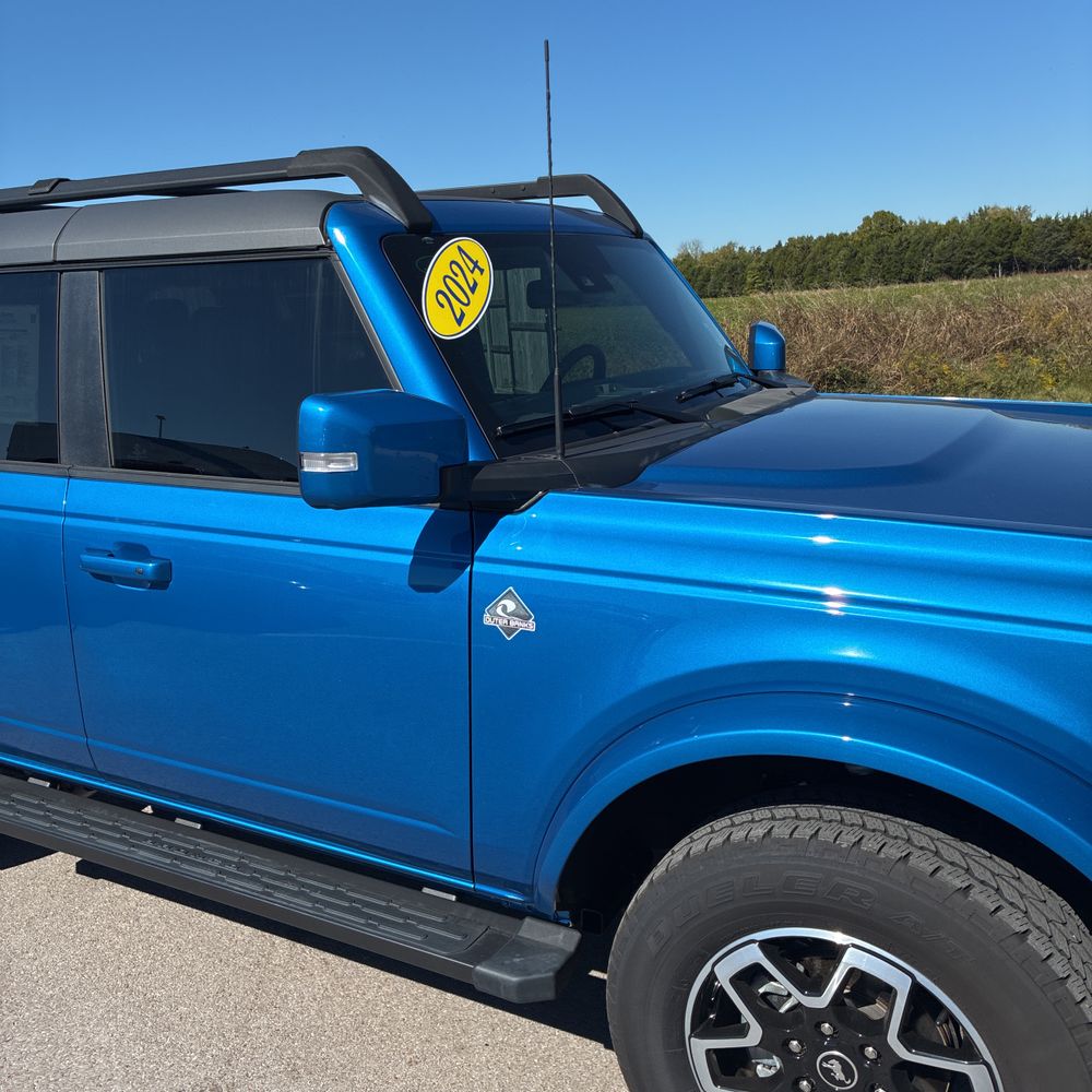 2024 Ford Bronco Outer Banks