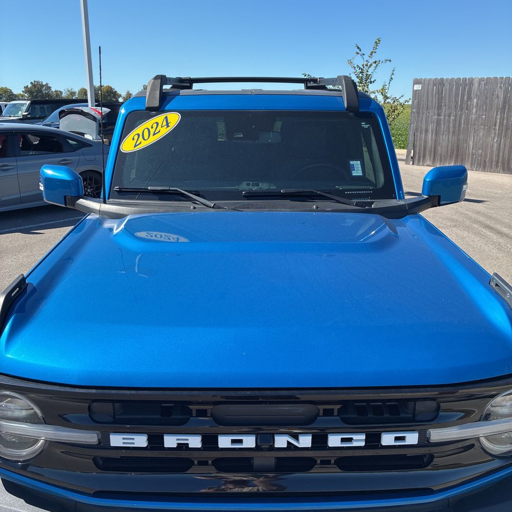 2024 Ford Bronco Outer Banks