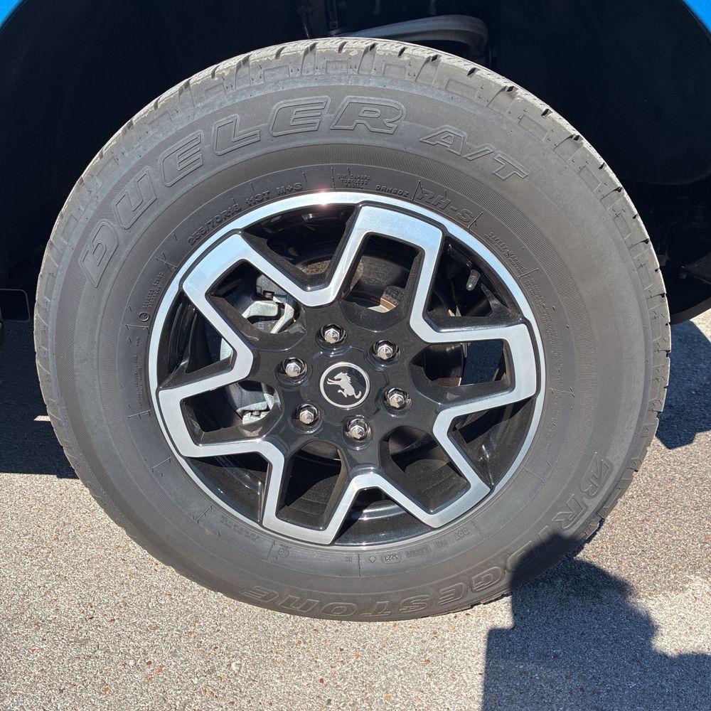 2024 Ford Bronco Outer Banks