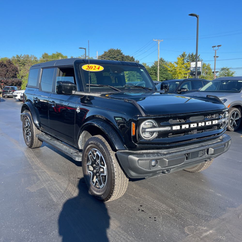 2024 Ford Bronco Outer Banks