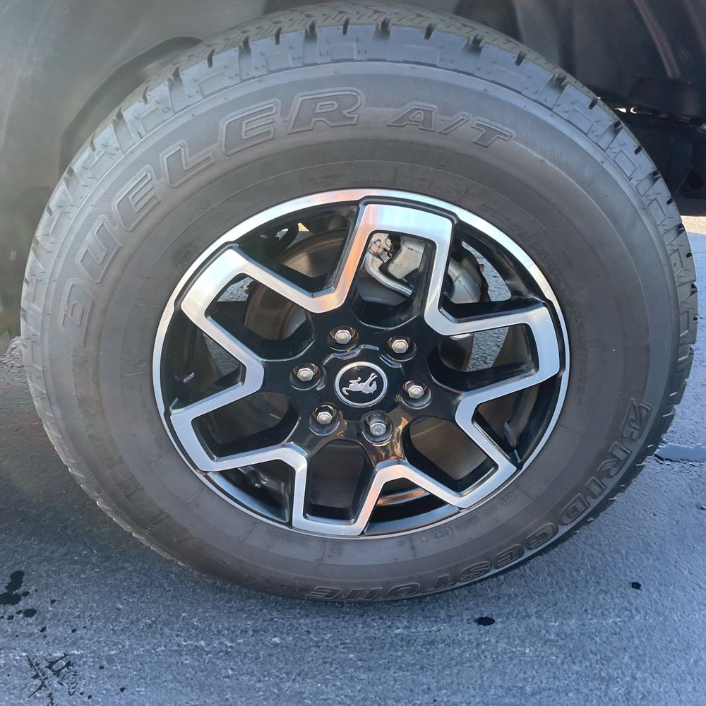 2024 Ford Bronco Outer Banks