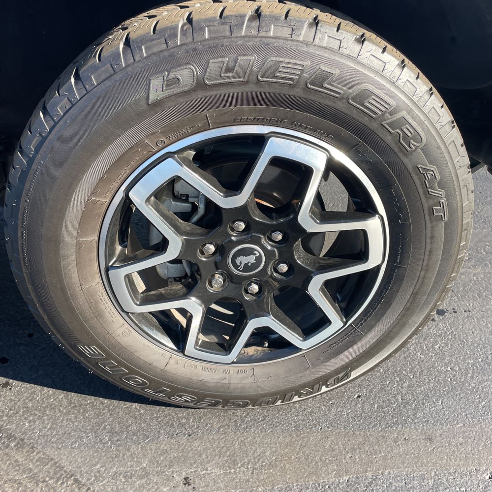 2024 Ford Bronco Outer Banks