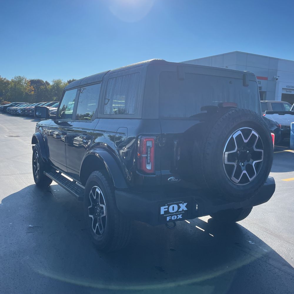 2024 Ford Bronco Outer Banks