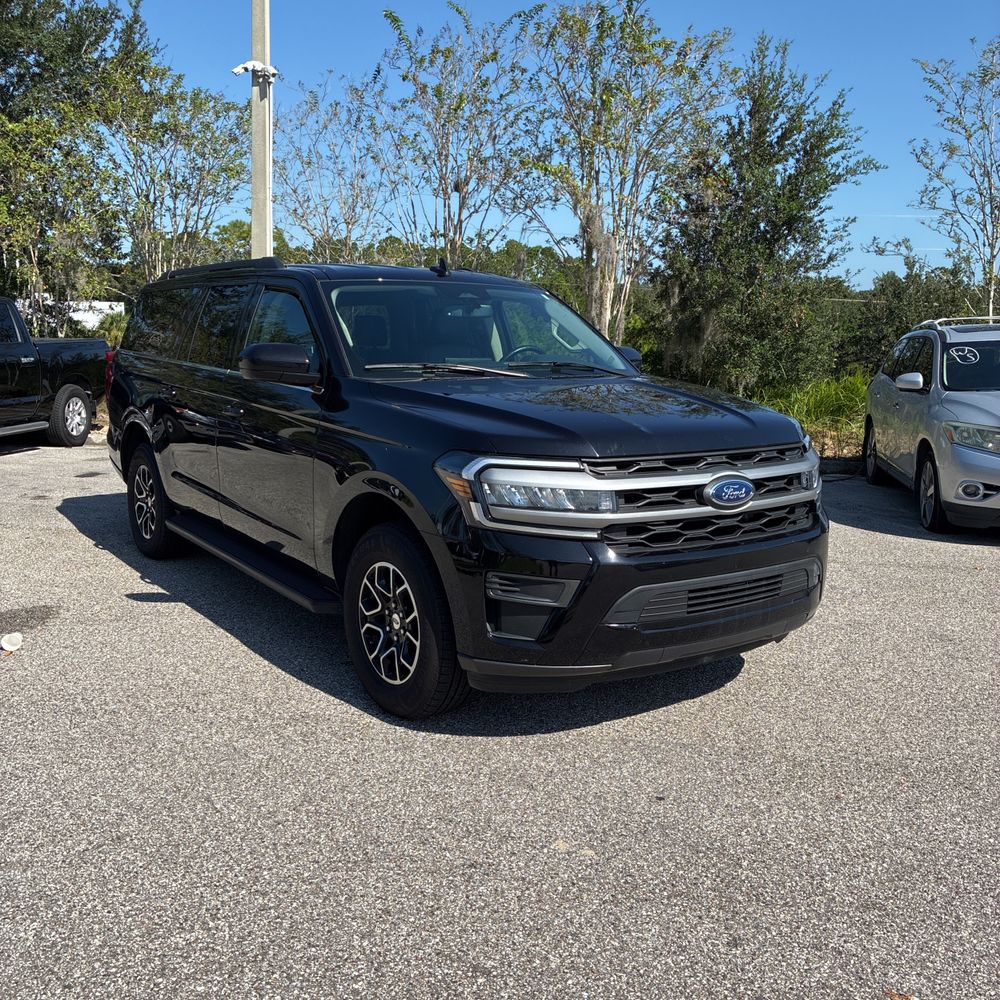 2024 Ford Expedition MAX XLT