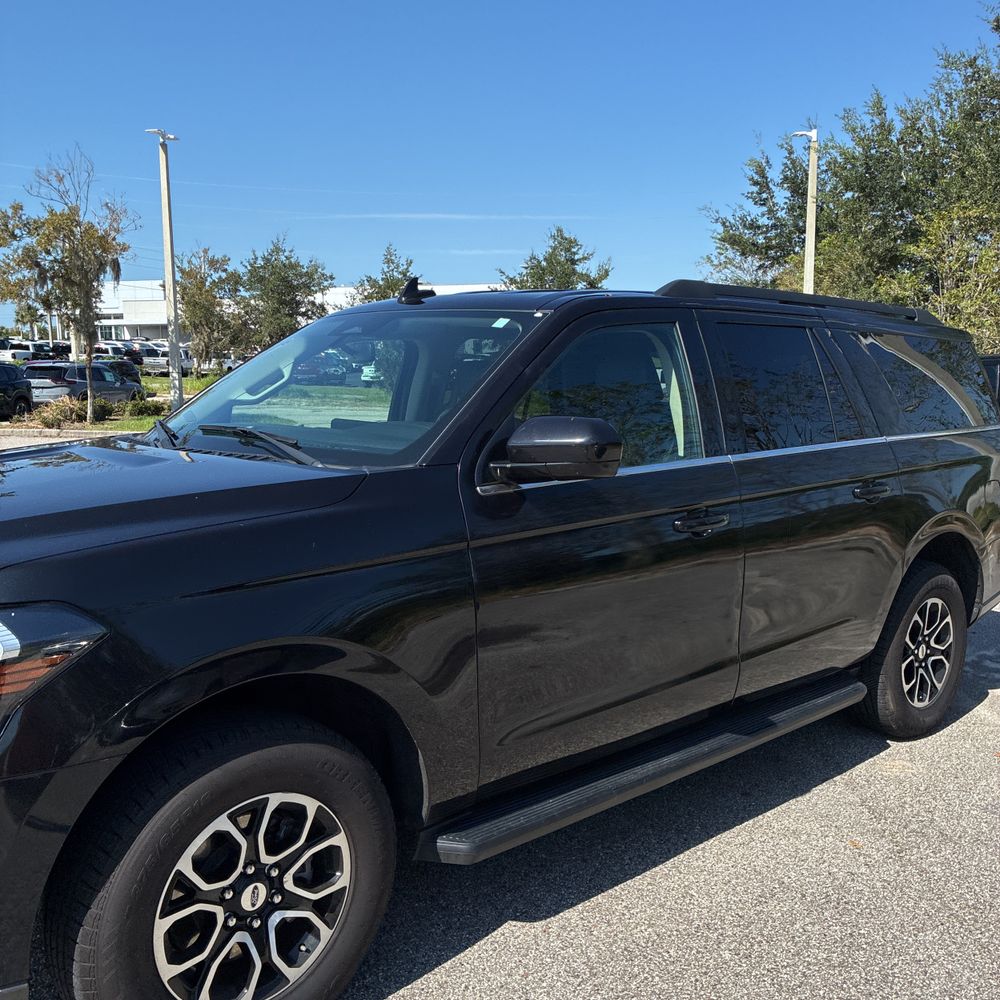 2024 Ford Expedition MAX XLT