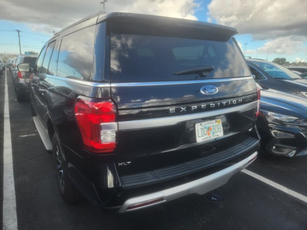 2024 Ford Expedition Max XLT