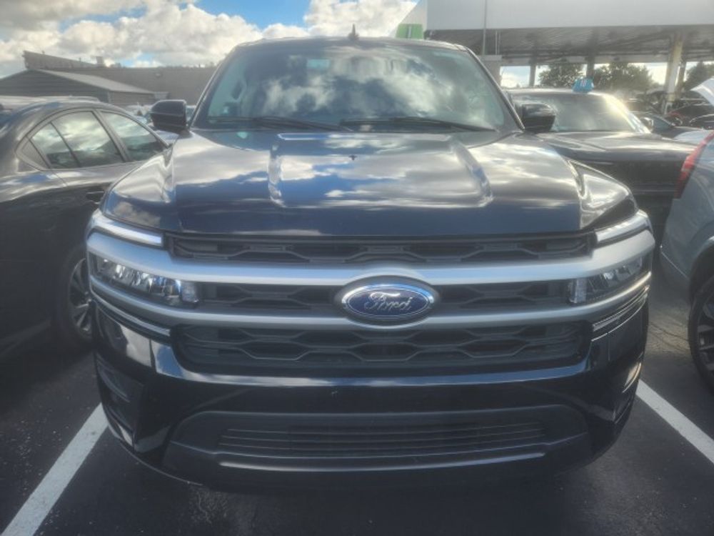 2024 Ford Expedition Max XLT