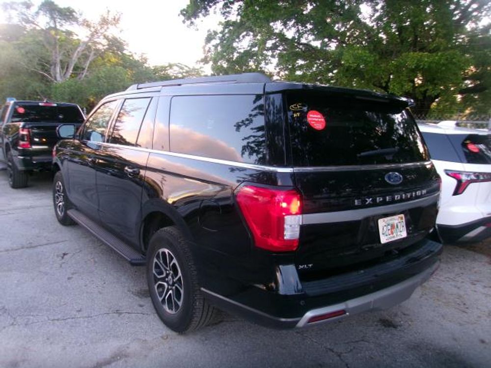 2024 Ford Expedition Max XLT