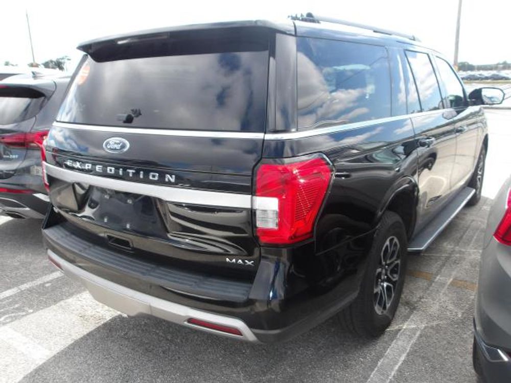 2023 Ford Expedition Max XLT